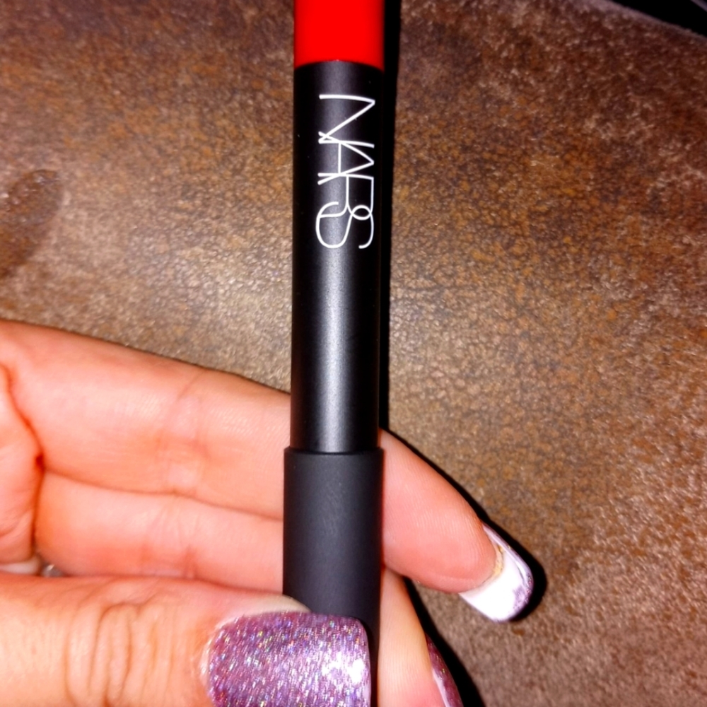 NARS velvet lip pencil